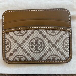 NWT Tory Burch T Monogram Jacquard Card Case Hazelnut